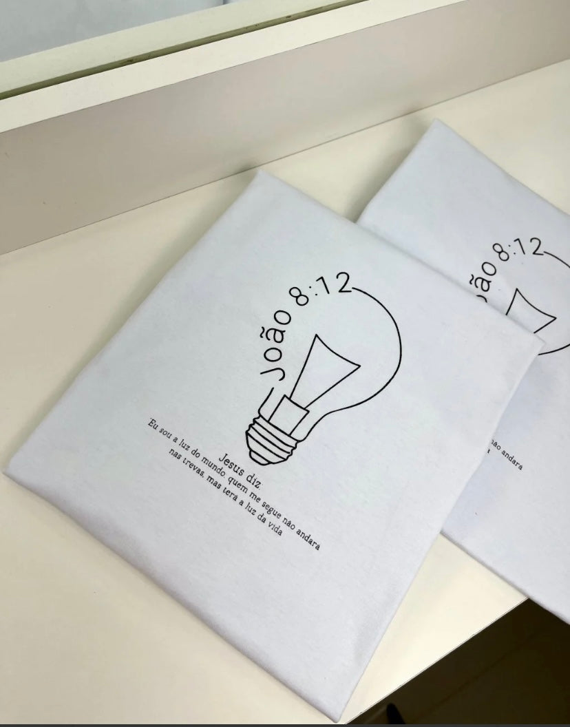 T-shirt João 8:12